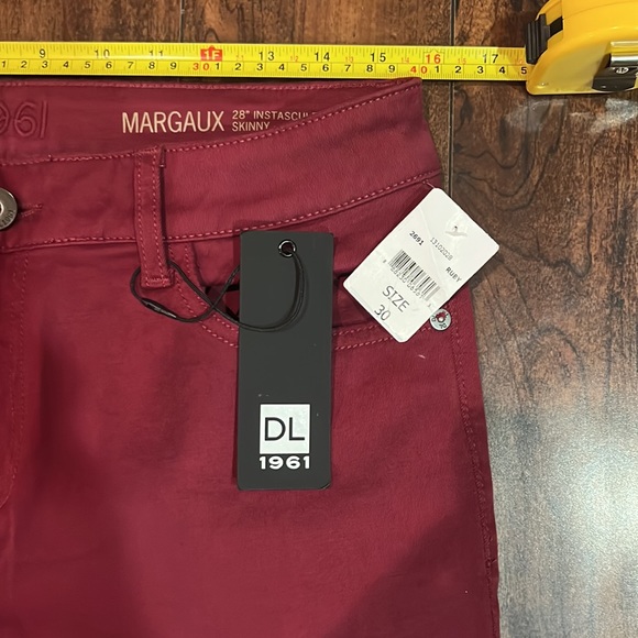 DL1961 Margaux 28” Instasculpt Skinny Jeans in Ruby Sz 30 NWT - Picture 3 of 8
